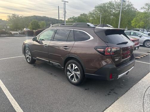 Cinnamon Brown Pearl 2022 Subaru Outback Touring XT