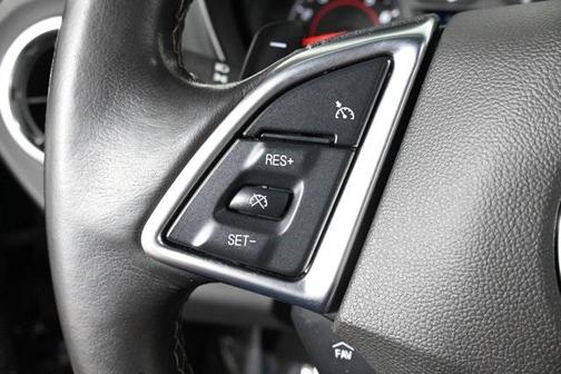 2020 Chevrolet Camaro 1LS