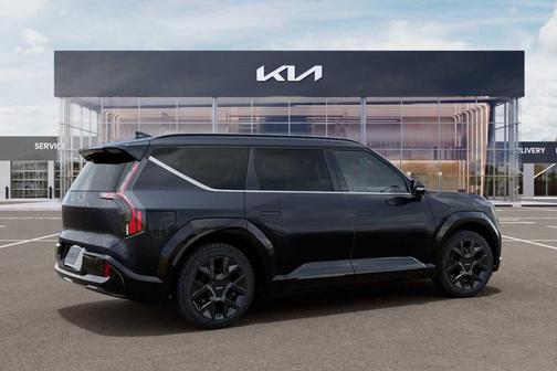 Metal 2026 Kia EV9 Land