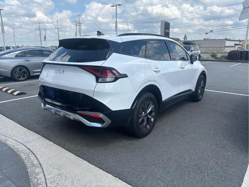 2023 Kia Sportage SX
