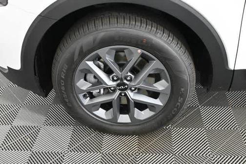 2025 Kia Telluride LX