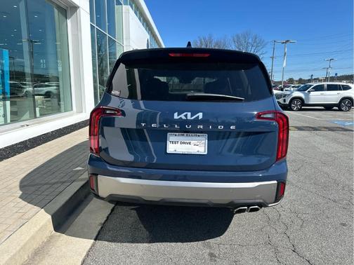 2025 Kia Telluride S