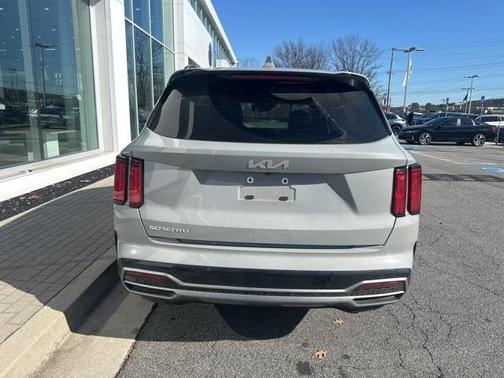 2023 Kia Sorento SX