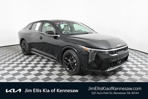 2025 Kia K4 GT-Line Turbo