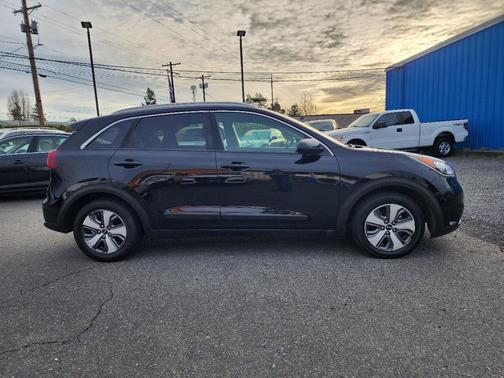2018 Kia Niro LX