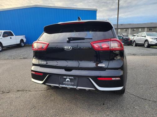 2018 Kia Niro LX
