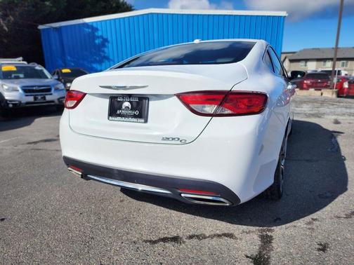 2015 Chrysler 200 C