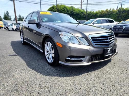2013 Mercedes-Benz E-Class 4MATIC