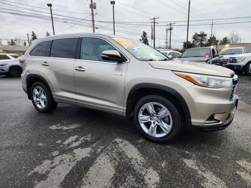 2015 Toyota Highlander Hybrid Platinum