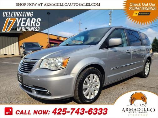 2014 Chrysler Town & Country Touring
