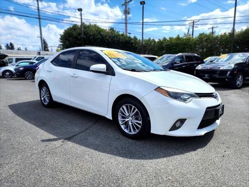 2015 Toyota Corolla LE Premium