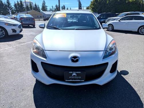 2013 Mazda Mazda3 i Sport