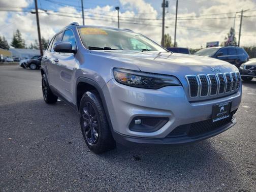 2019 Jeep Cherokee Latitude Plus