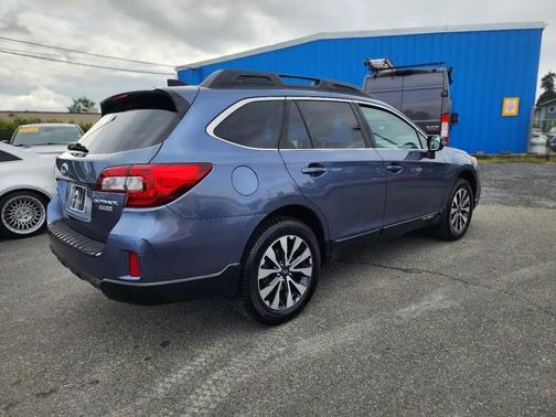 Blue 2016 Subaru Outback 2.5i Limited