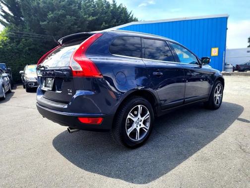 2013 Volvo XC60 T6 Premier Plus