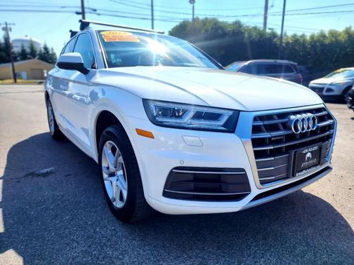 2018 Audi Q5 2.0T Premium Plus