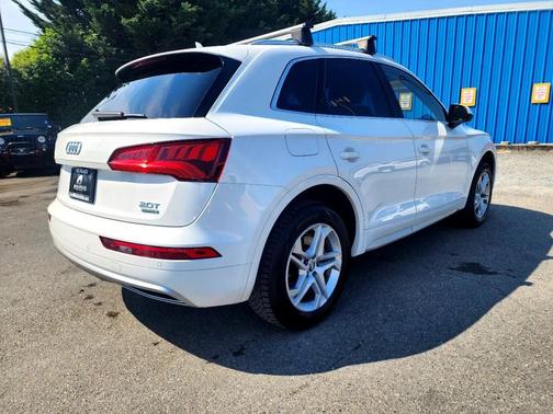 2018 Audi Q5 2.0T Premium Plus