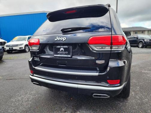 2016 Jeep Grand Cherokee Summit