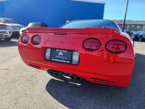 2002 Chevrolet Corvette Base