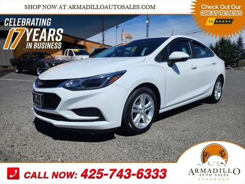 Summit White 2017 Chevrolet Cruze LT