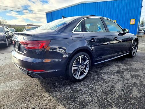 2018 Audi A4 2.0T Tech Premium