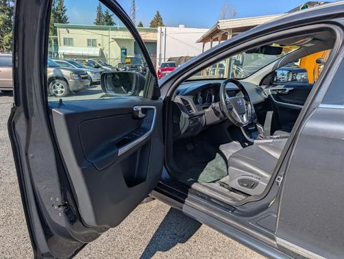 2015 Volvo XC60 T5 Premier