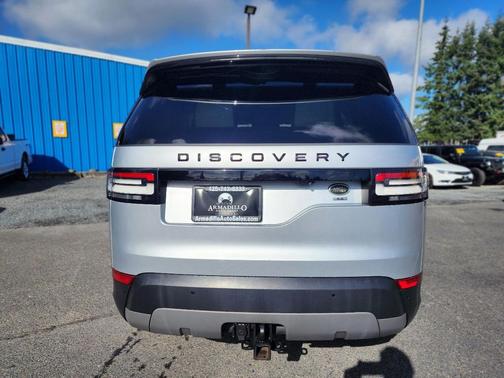 2017 Land Rover Discovery SE