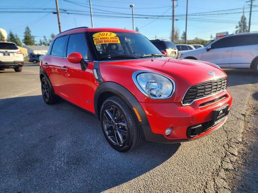 2012 MINI Cooper S Countryman Base