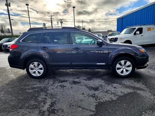2011 Subaru Outback 2.5 i Limited