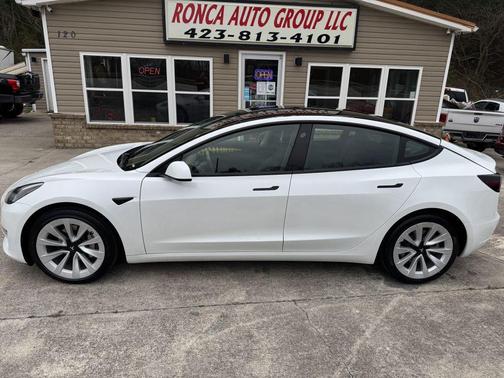 2023 Tesla Model 3 Base