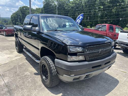 2004 Chevrolet Silverado 2500 LT H/D Extended Cab
