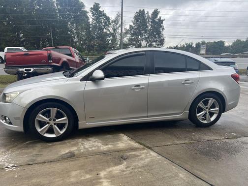2013 Chevrolet Cruze 2LT