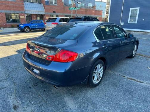 2011 INFINITI G25x Base