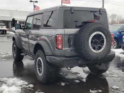 2022 Ford Bronco Badlands