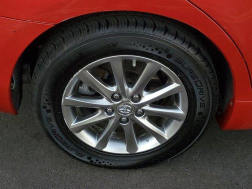 2011 Toyota Camry Hybrid 