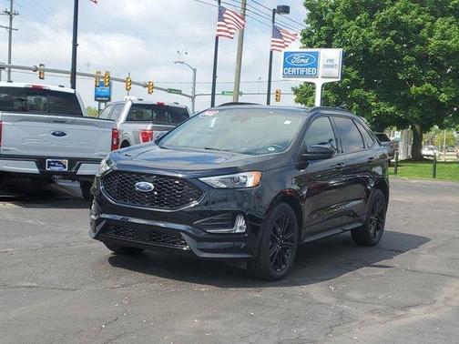 2022 Ford Edge ST Line