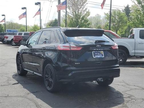 2022 Ford Edge ST Line