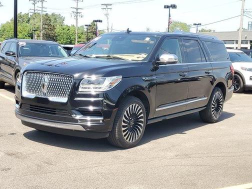 Black 2021 Lincoln Navigator L Black Label