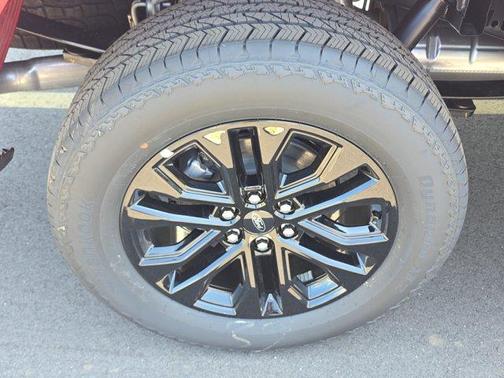 Ruby Red Metallic Tinted Clearcoat 2026 Ford F-150 Lariat