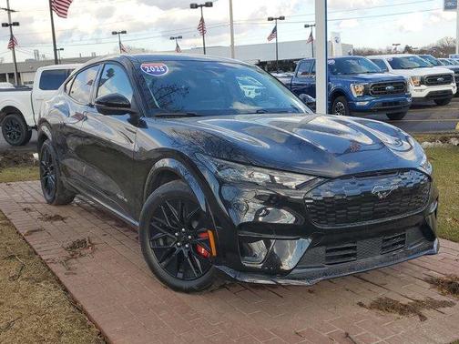 2025 Ford Mustang Mach-E Premium