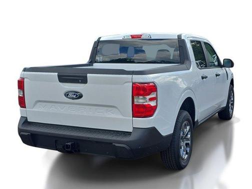 Oxford White 2026 Ford Maverick XLT