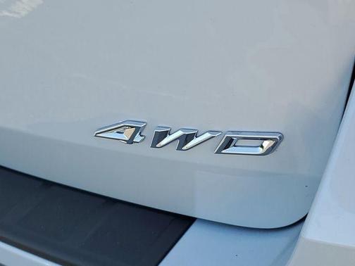 White Metallic 2026 Ford Explorer Active