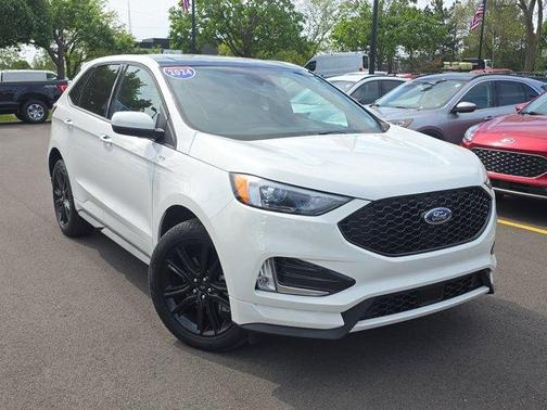 White Metallic 2024 Ford Edge ST Line