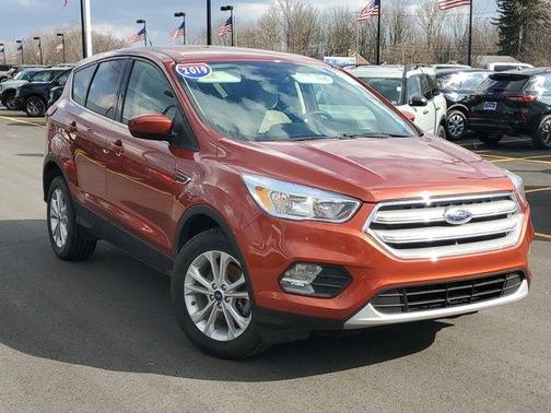 2019 Ford Escape SE