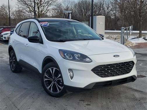 2022 Ford Escape SEL