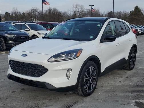 2022 Ford Escape SEL