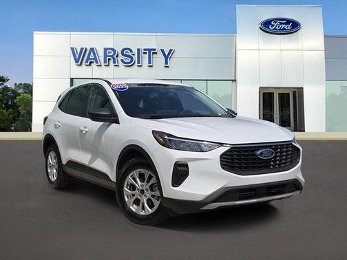 Oxford White 2023 Ford Escape Active