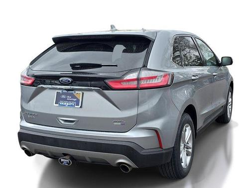 Silver Metallic 2020 Ford Edge SEL