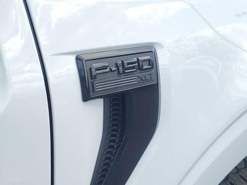Oxford White 2026 Ford F-150 XLT