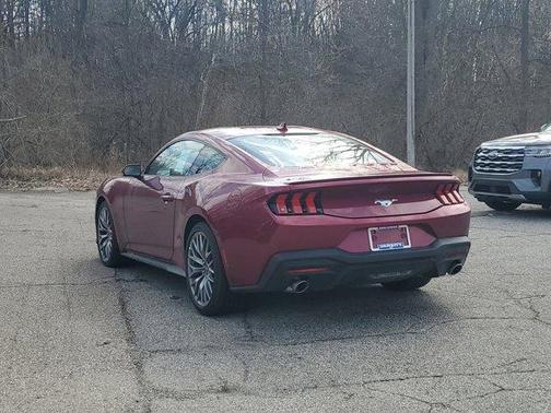 2025 Ford Mustang EcoBoost Premium